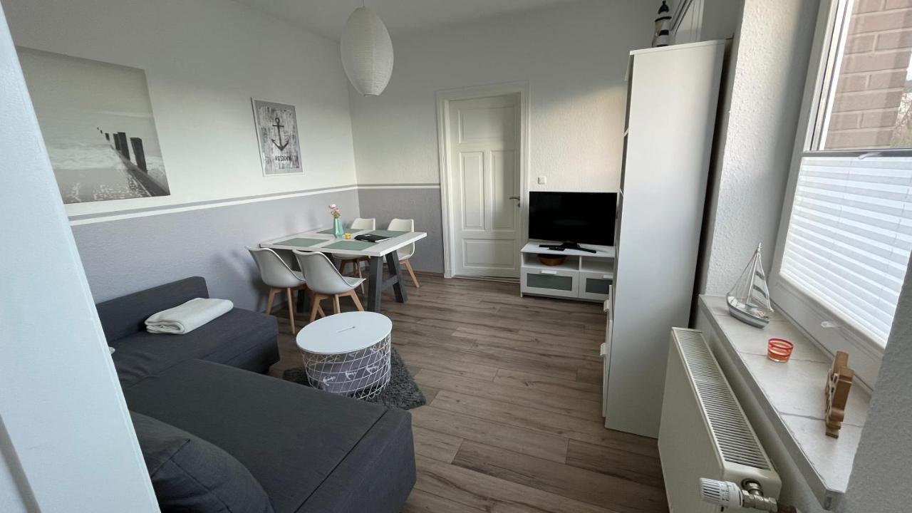 Ferienwohnung Mit Warnowblick Росток Экстерьер фото